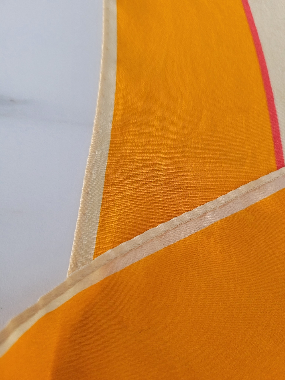 Vintage Mantero Italian Silk Scarf 80s Wildflower Botanical Marigold Carre 33" - Picture 4 of 8